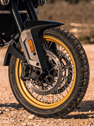 CF Moto 800MT Explorer 2025, ADV Cao Cấp Nhất, Chính Hãng, Giá Tốt tại Khánh Hòa