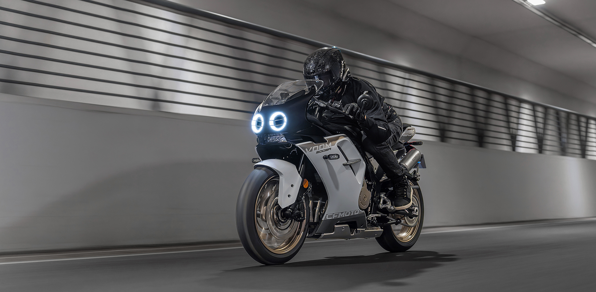 CF Moto VOOM 500SR, 4 Xi Lanh Thẳng Hàng, Retro Sport Độc Đáo tại Khánh Hòa