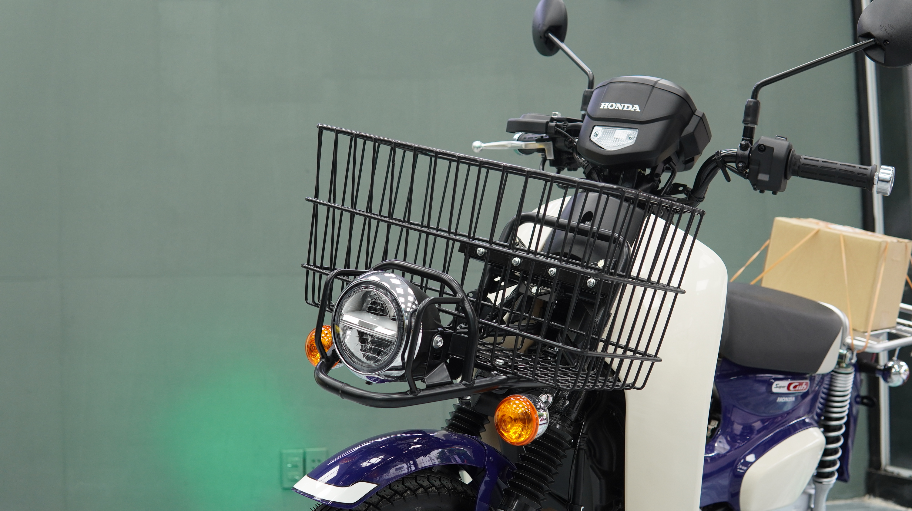 Honda Super Cub 110 Pro ABS 2025, Nhập Khẩu Chính Hãng Từ Nhật tại Khánh Hòa