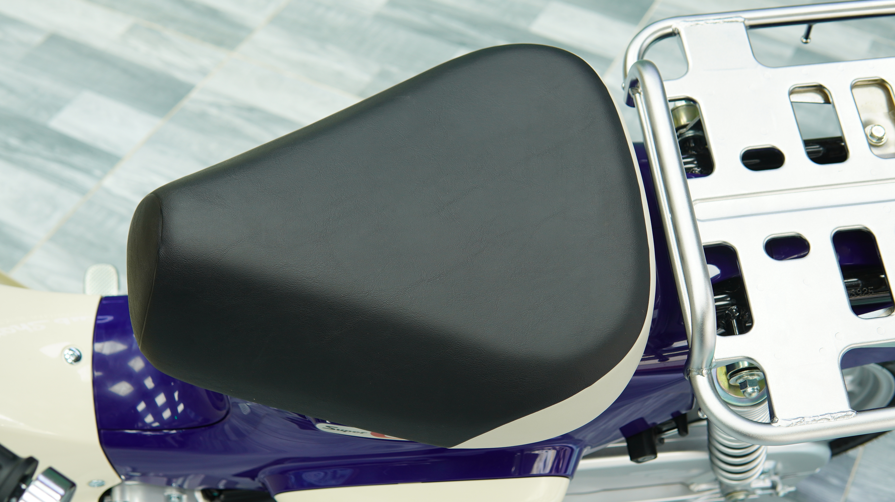 Honda Super Cub 110 Pro ABS 2025, Nhập Khẩu Chính Hãng Từ Nhật tại Khánh Hòa