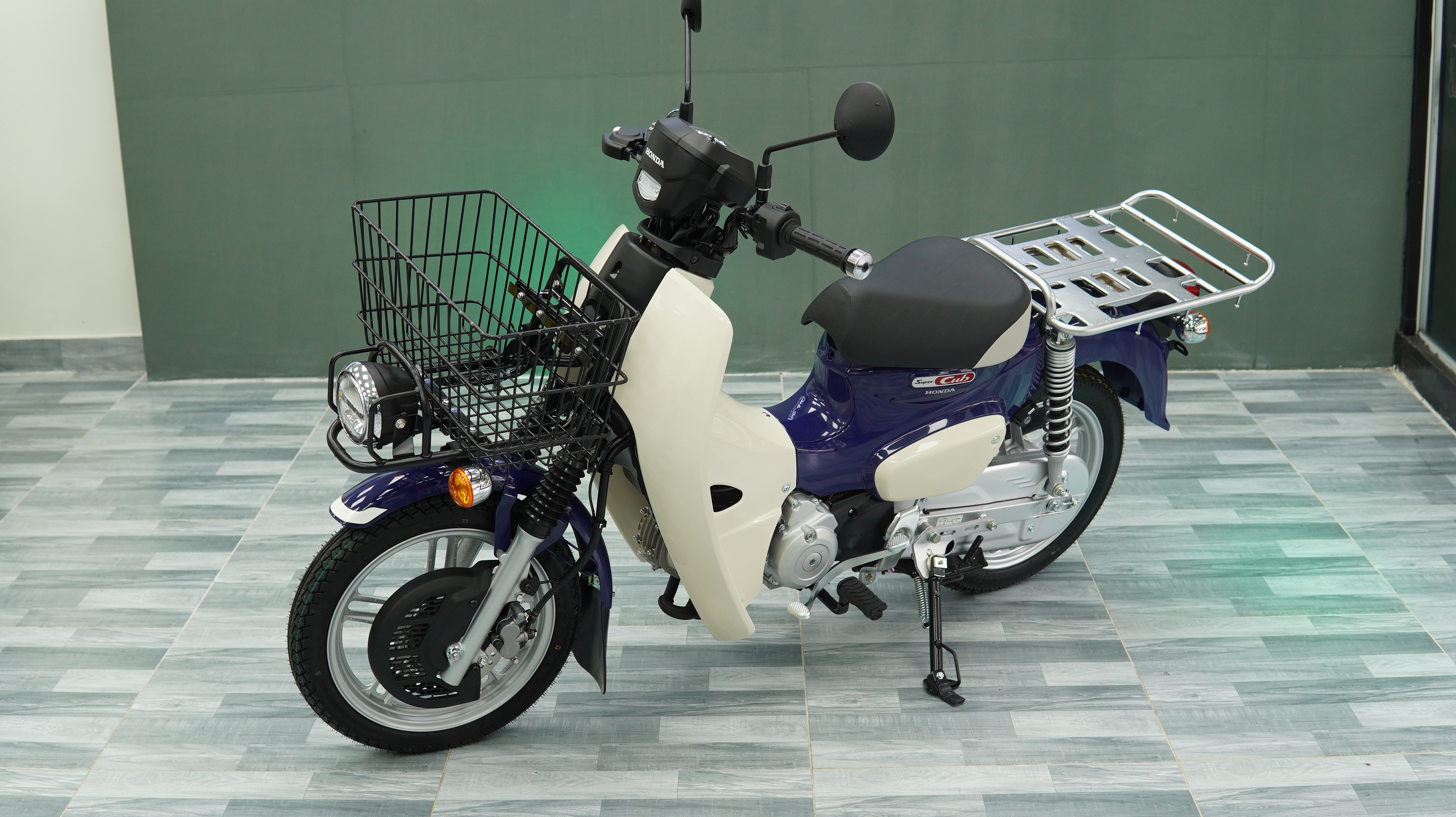 Honda Super Cub 110 Pro ABS 2025, Nhập Khẩu Chính Hãng Từ Nhật tại Khánh Hòa