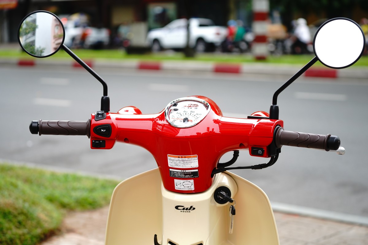 Honda Super Cub 110ABS Hello Kitty Edition, Made In Japan tại Khánh Hòa