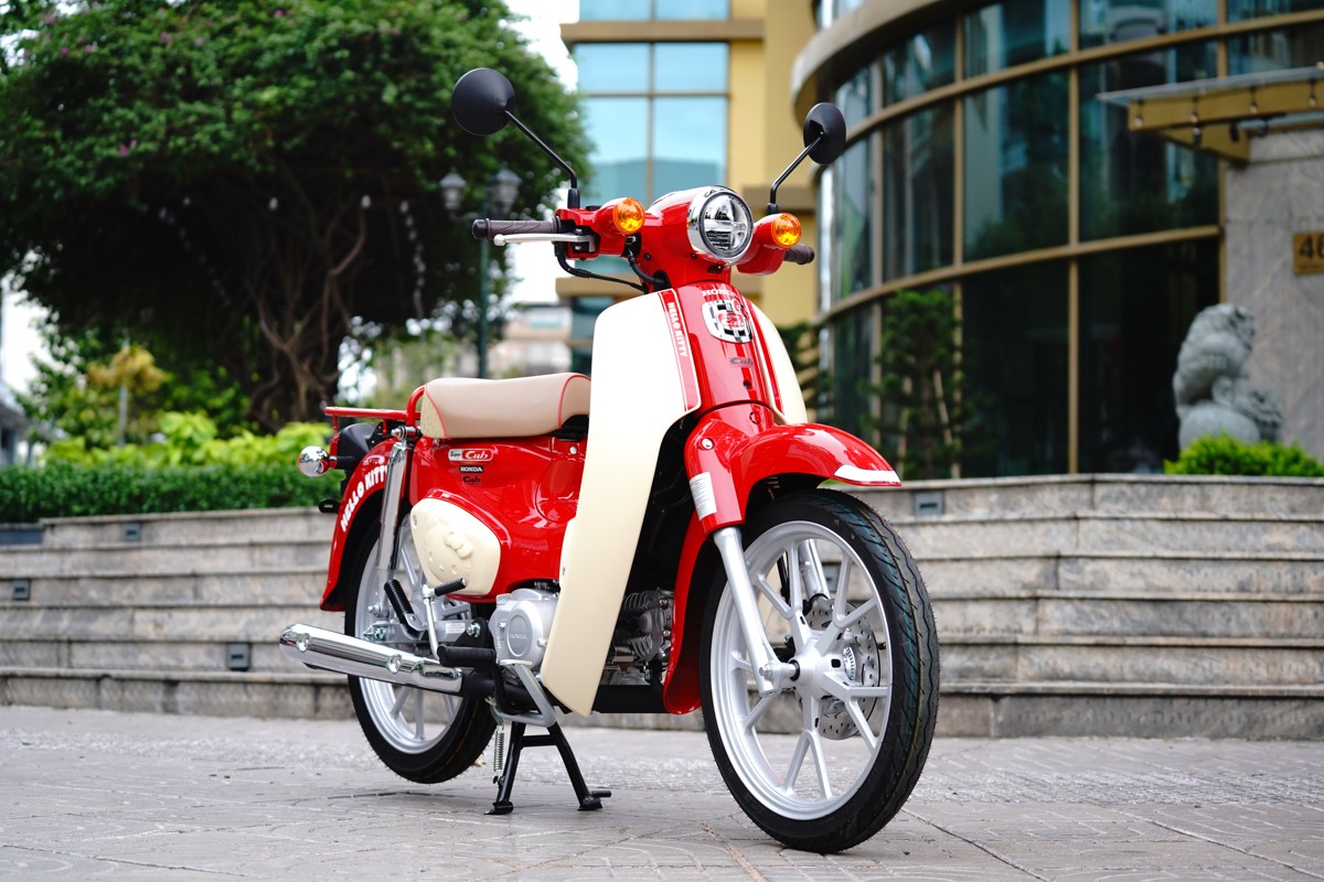 Honda Super Cub 110ABS Hello Kitty Edition, Made In Japan tại Khánh Hòa