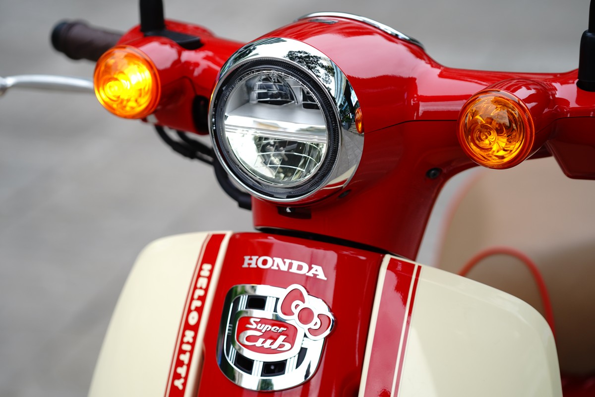 Honda Super Cub 110ABS Hello Kitty Edition, Made In Japan tại Khánh Hòa