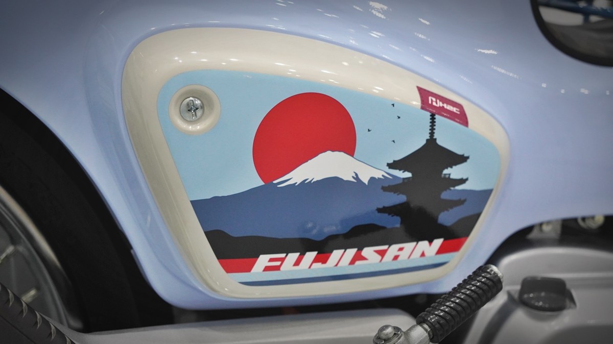 Honda Cub 110 Fujisan bản giới hạn tại Khánh Hòa - Thiết kế đậm chất Nhật Bản