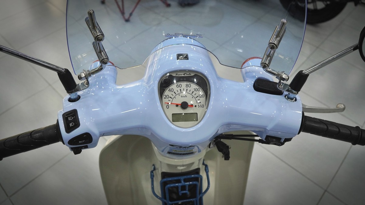 Honda Cub 110 Fujisan bản giới hạn tại Khánh Hòa - Thiết kế đậm chất Nhật Bản