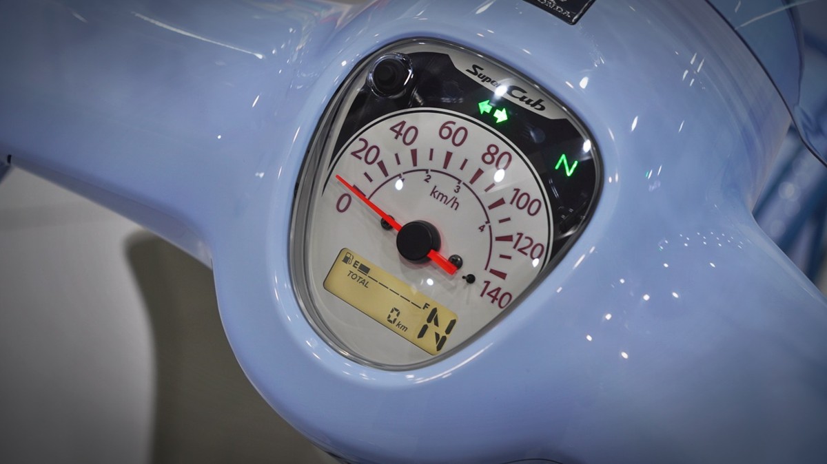 Honda Cub 110 Fujisan bản giới hạn tại Khánh Hòa - Thiết kế đậm chất Nhật Bản