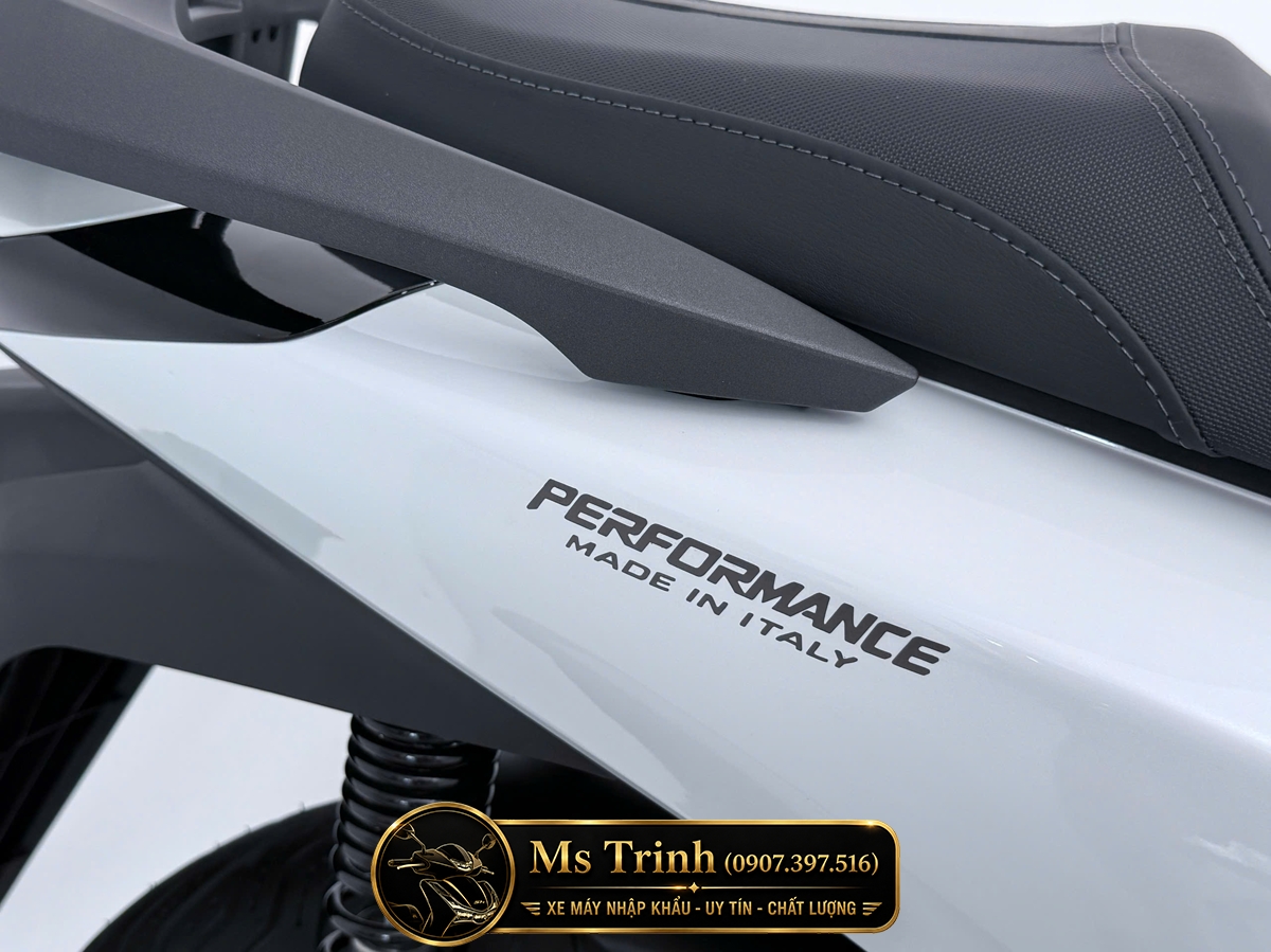 Honda SH150i Special Edition Standard nhập HMR Ý màu trắng tại Khánh Hòa: Giá trị nằm trong từng chi tiết nguyên bản