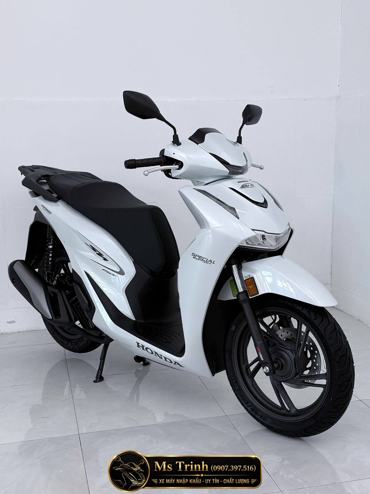 Honda SH150i Special Edition Standard nhập HMR Ý màu trắng tại Khánh Hòa: Giá trị nằm trong từng chi tiết nguyên bản