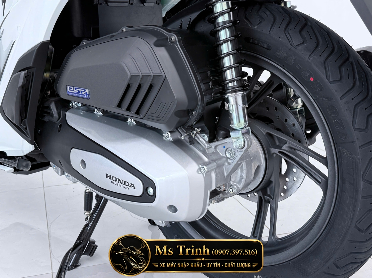 Honda SH150i Special Edition Standard nhập HMR Ý màu trắng tại Khánh Hòa: Giá trị nằm trong từng chi tiết nguyên bản