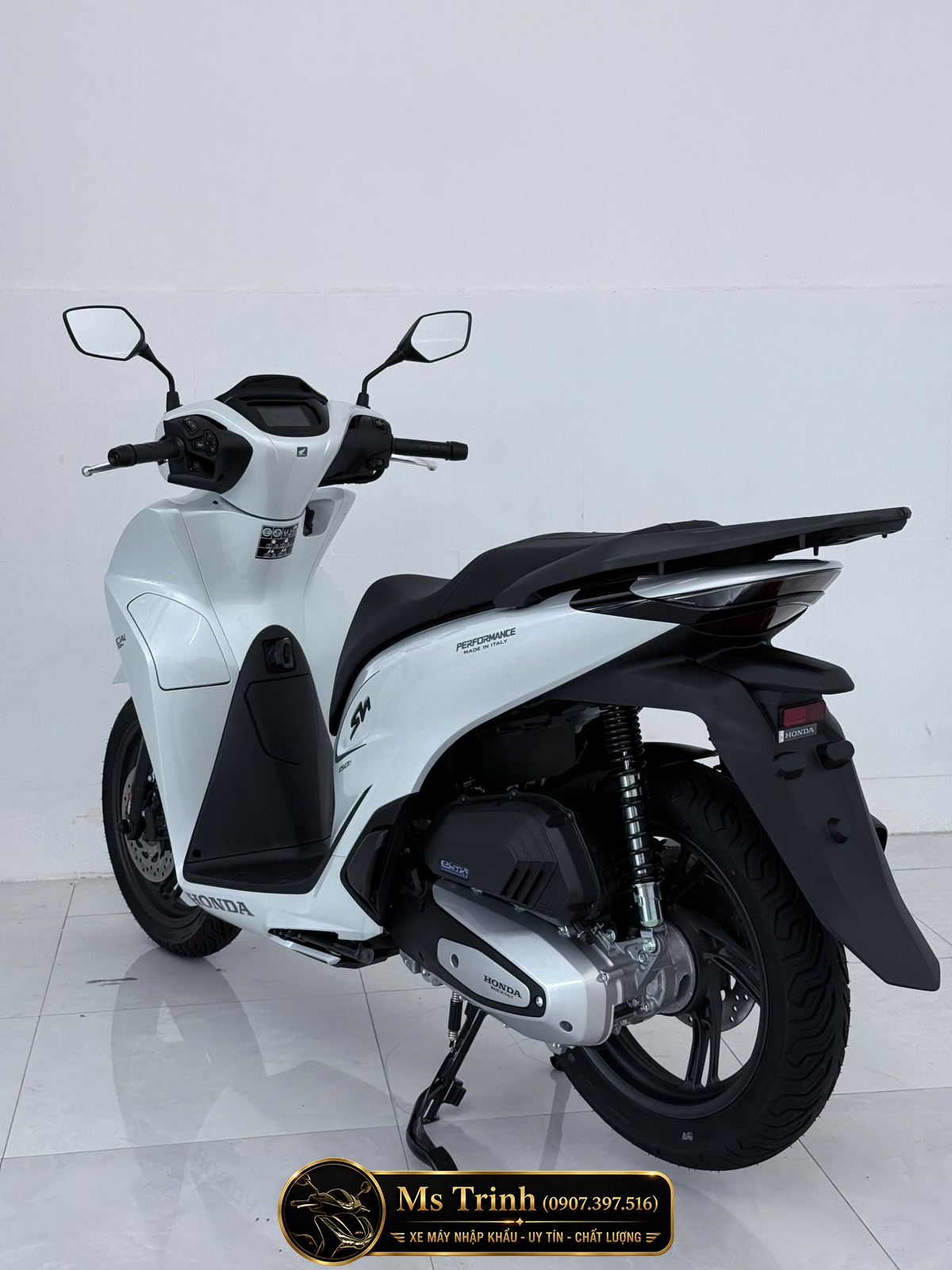 Honda SH150i Special Edition Standard nhập HMR Ý màu trắng tại Khánh Hòa: Giá trị nằm trong từng chi tiết nguyên bản