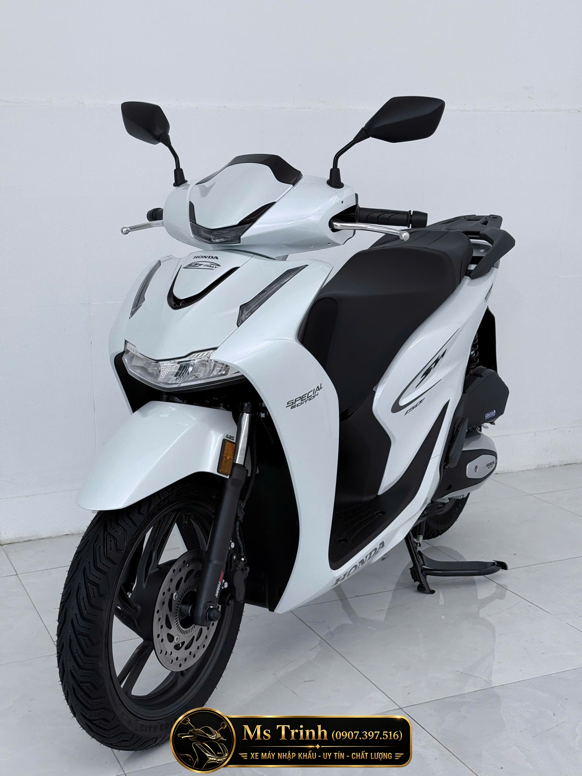 Honda SH150i Special Edition Standard nhập HMR Ý màu trắng tại Khánh Hòa: Giá trị nằm trong từng chi tiết nguyên bản