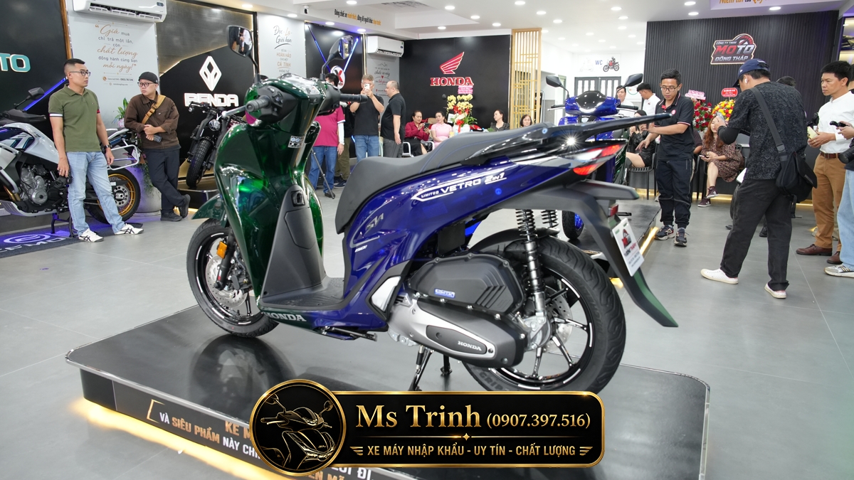 Honda SH150i Vetro Green - Sapphire tại Khánh Hòa: SH Ý Limited 200 xe
