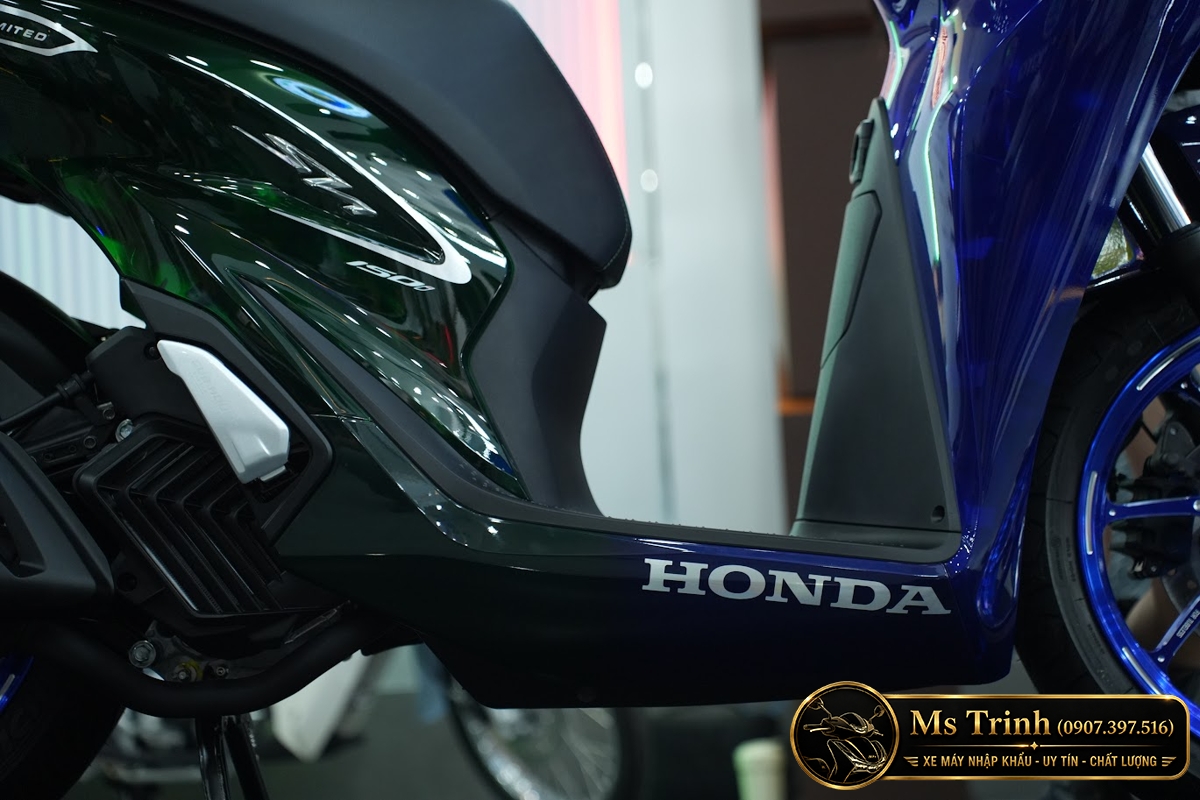 Honda SH150i Vetro Sapphire - Green tại Khánh Hòa: SH Ý 2 trong 1 giới hạn 200 xe