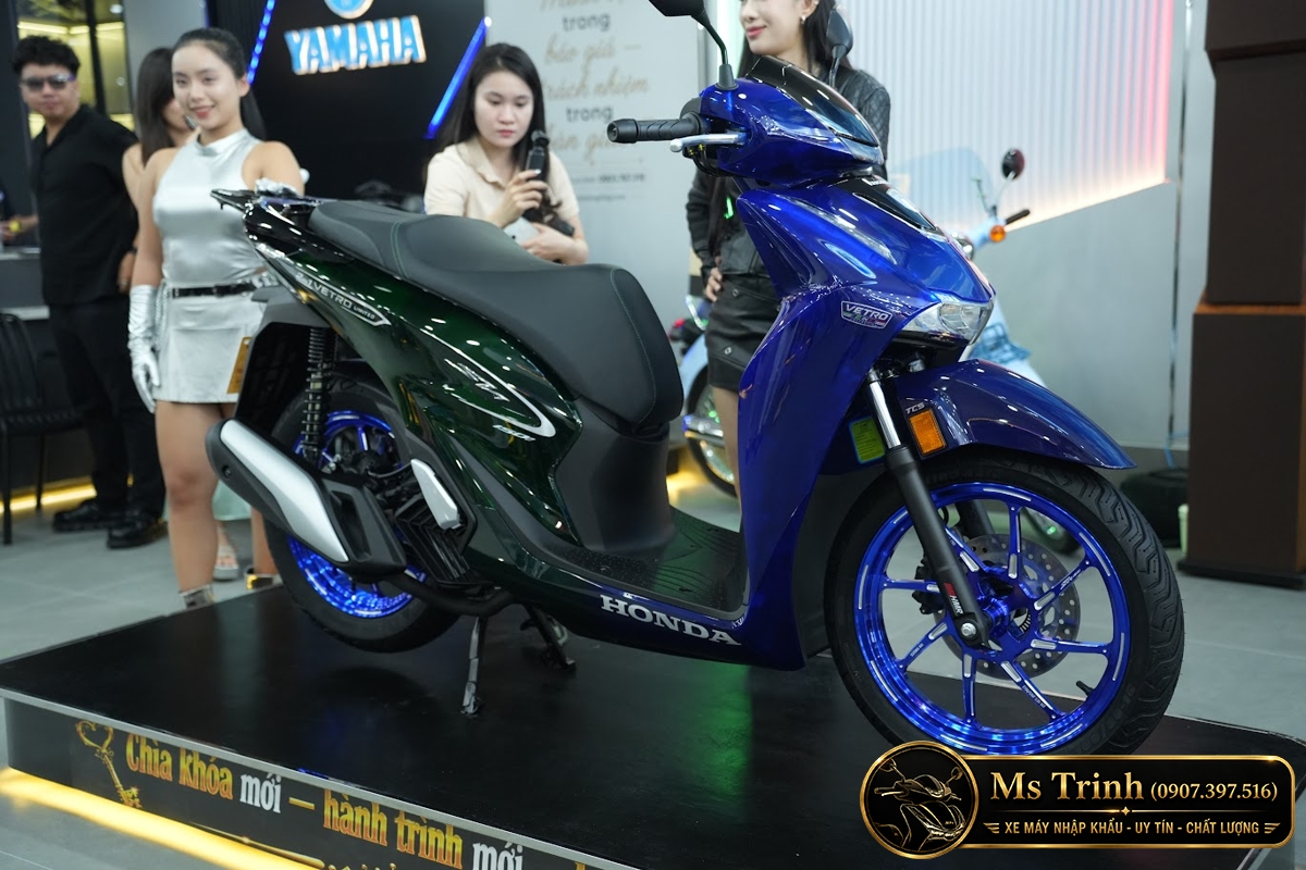 Honda SH150i Vetro Sapphire - Green tại Khánh Hòa: SH Ý 2 trong 1 giới hạn 200 xe