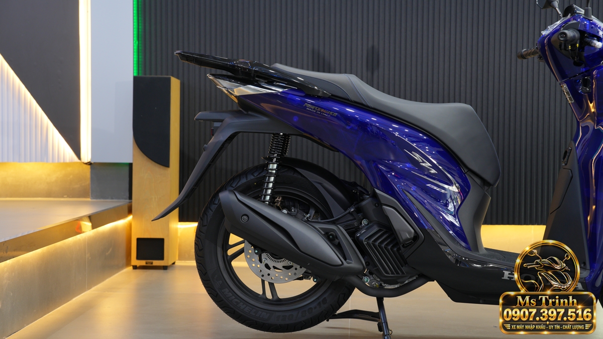 Honda SH150 Vetro Blue 2027 tại Khánh Hòa - Xanh Sapphire trong suốt, nhập Ý sang trọng