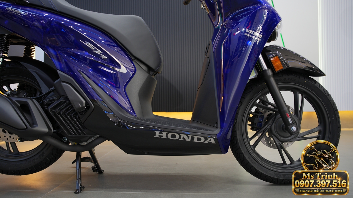Honda SH150 Vetro Blue 2027 tại Khánh Hòa - Xanh Sapphire trong suốt, nhập Ý sang trọng