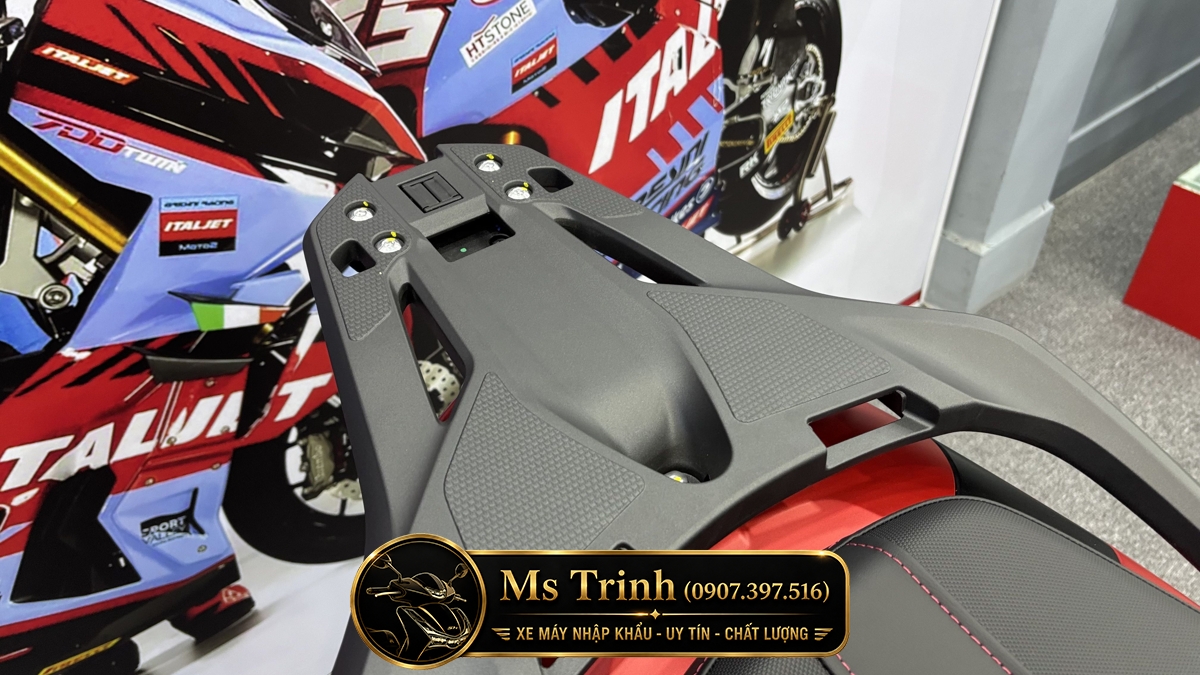 Honda SH150 Ý 2026 màu đỏ Sporty New Concept tại Khánh Hòa: Giá trị khác biệt của một chiếc SH nhập khẩu