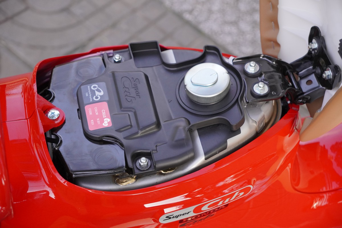 Honda Super Cub 50cc Hello Kitty Edition, Made In Japan, Hàng Hiếm tại Khánh Hòa