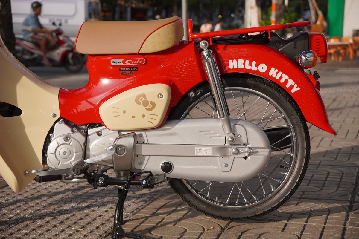 Honda Super Cub 50cc Hello Kitty Edition, Made In Japan, Hàng Hiếm tại Khánh Hòa