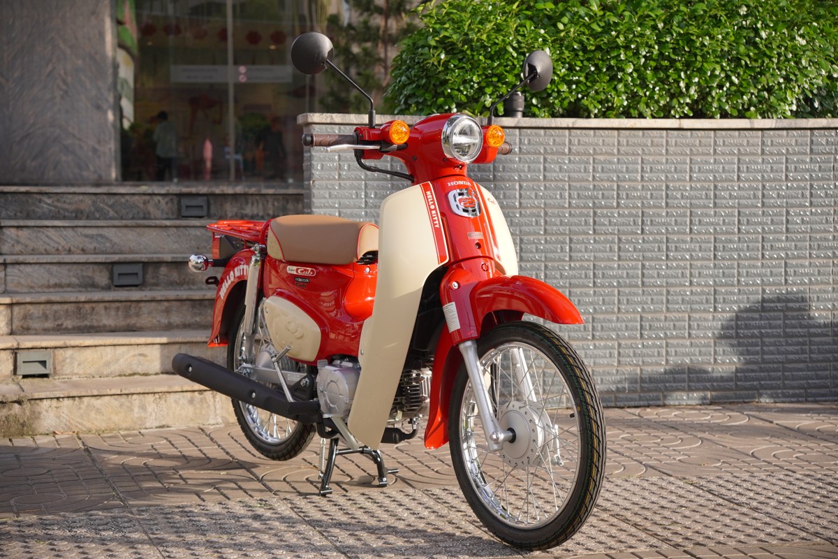 Honda Super Cub 50cc Hello Kitty Edition, Made In Japan, Hàng Hiếm tại Khánh Hòa