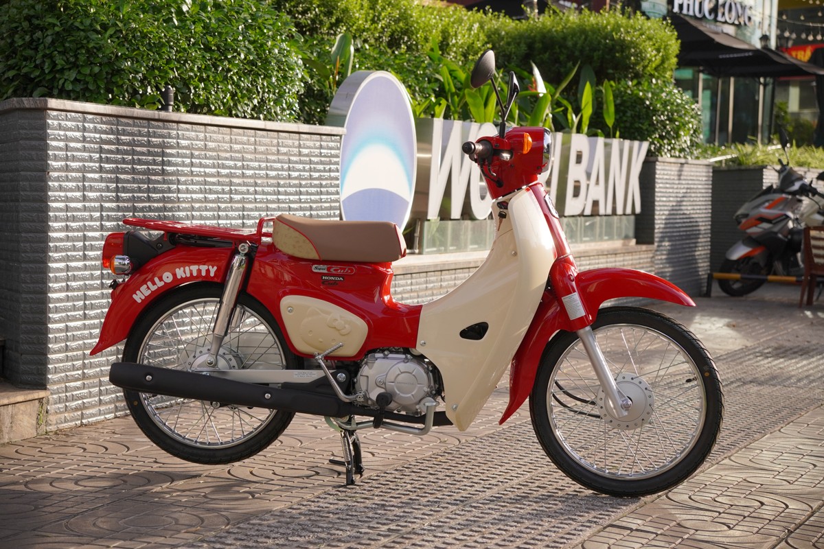Honda Super Cub 50cc Hello Kitty Edition, Made In Japan, Hàng Hiếm tại Khánh Hòa