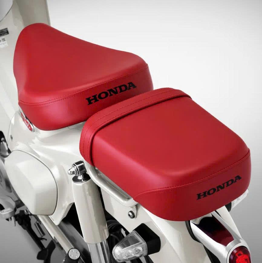 Honda Super Cub 125 Custom Edition Thái Lan 2025 màu trắng tại Khánh Hòa