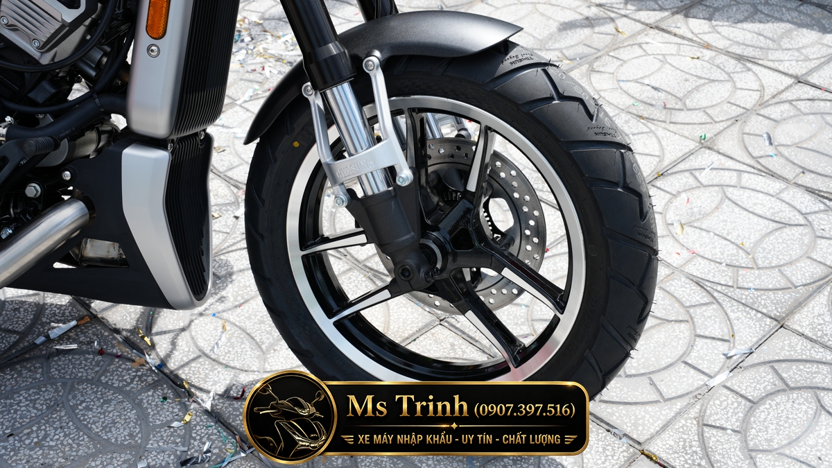 Hyosung GV350X tại Khánh Hòa - Cruiser 350cc Phong Cách Mỹ Cơ Bắp, Cá Tính