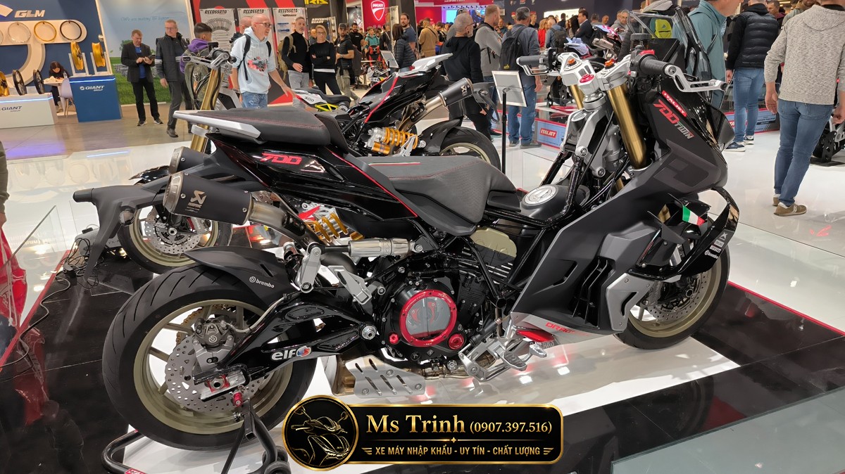 Italjet 700 2026 Tại Khánh Hòa - Chiến Binh Chỉ 700 Xe Hyper Scooter Cực Hiếm hồ sơ hải quan, nhập chính ngạch