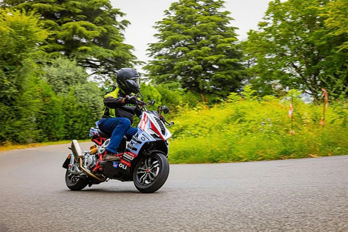 Italjet Dragster 300 Gresini Racing Tại Khánh Hòa - Chiếc Scooter Ý Khiến Dân Chơi Xe Phải Ngoái Nhìn