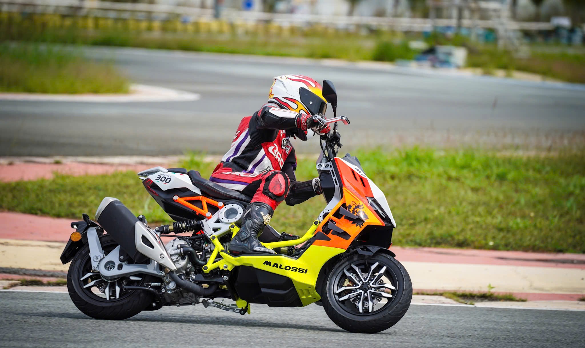 Italjet Dragster 300 Malossi, Xe Tay Ga Đua Nội Thành Thương Hiệu Italy tại Khánh Hòa