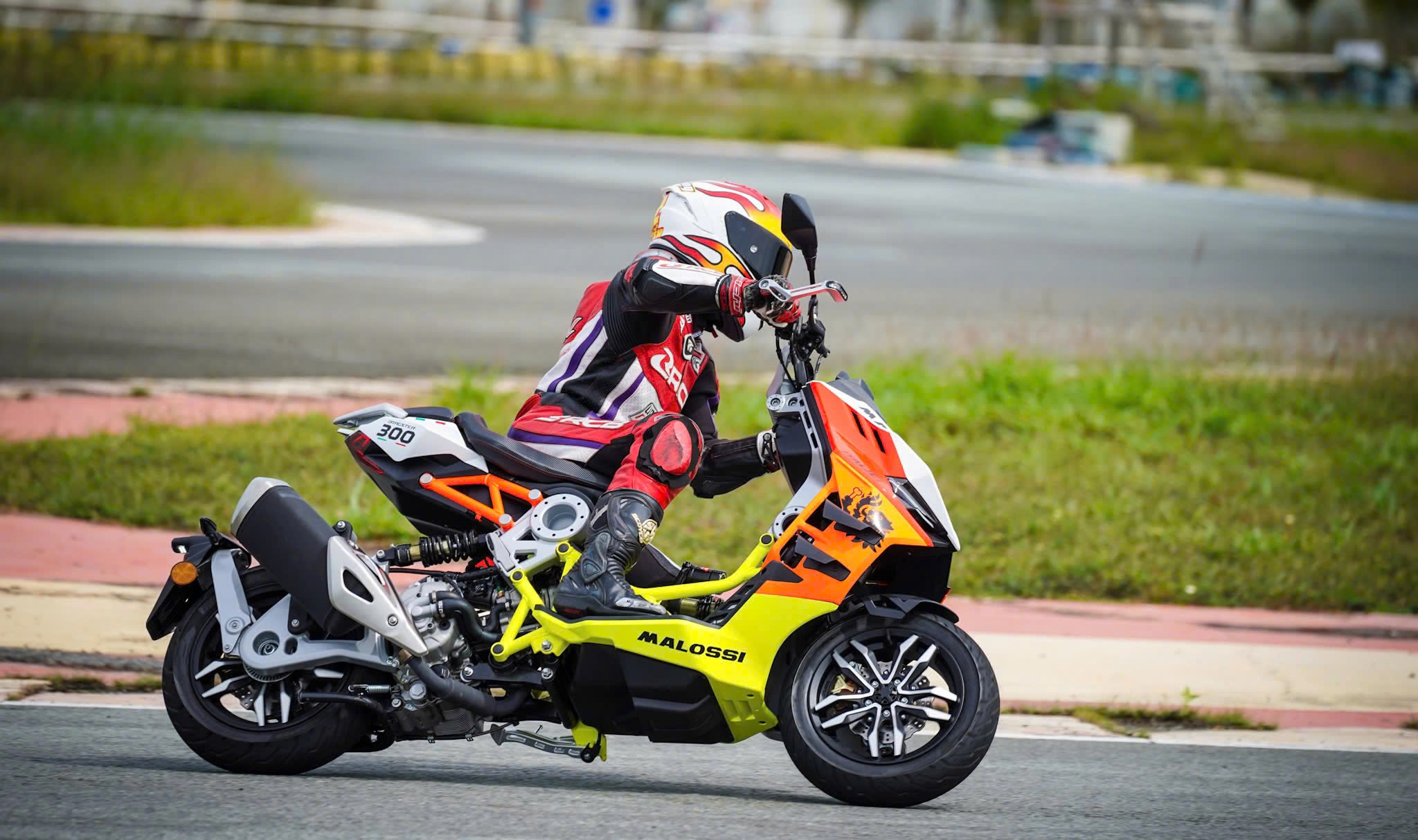 Italjet Dragster 300 Malossi, Xe Tay Ga Đua Nội Thành Thương Hiệu Italy tại Khánh Hòa