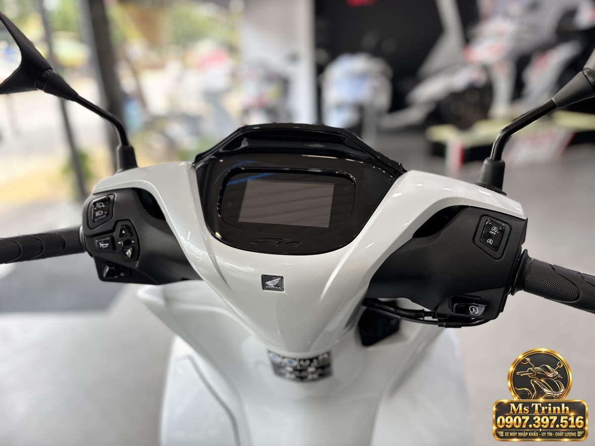 SH150i Ý 2027 màu trắng tại Khánh Hòa - Nhập khẩu nguyên chiếc, thiết kế sang trọng, giá tốt