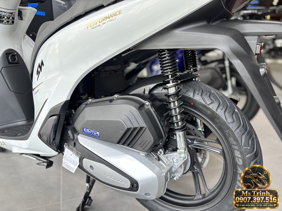SH150i Ý 2027 màu trắng tại Khánh Hòa - Nhập khẩu nguyên chiếc, thiết kế sang trọng, giá tốt