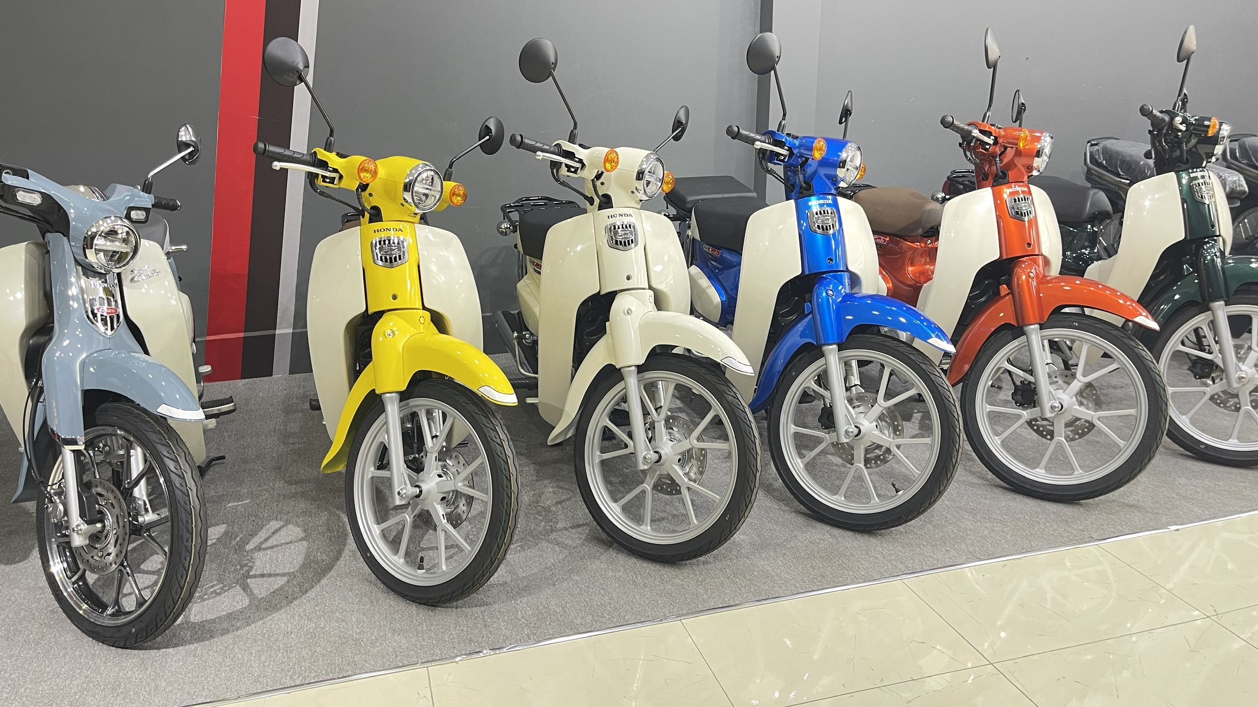 Honda Super Cub 110 ABS, Made In Japan, NK Chính Hãng, Hiếm tại Khánh Hòa