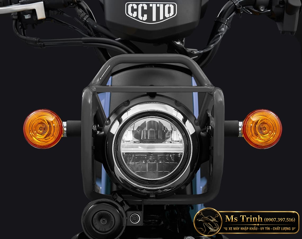 Cụm đèn pha tròn Honda Cross Cub 110 2026 kết hợp xi nhan và khung bảo vệ phía trước